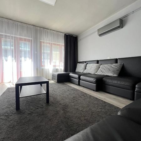 Hullam Apartman Balatonlelle Εξωτερικό φωτογραφία