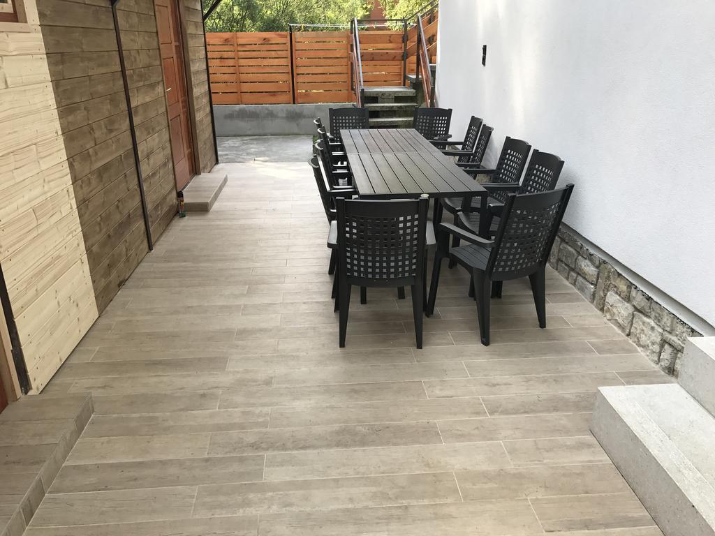 Hullam Apartman Balatonlelle Εξωτερικό φωτογραφία