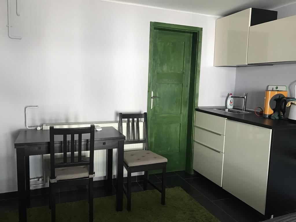 Hullam Apartman Balatonlelle Εξωτερικό φωτογραφία