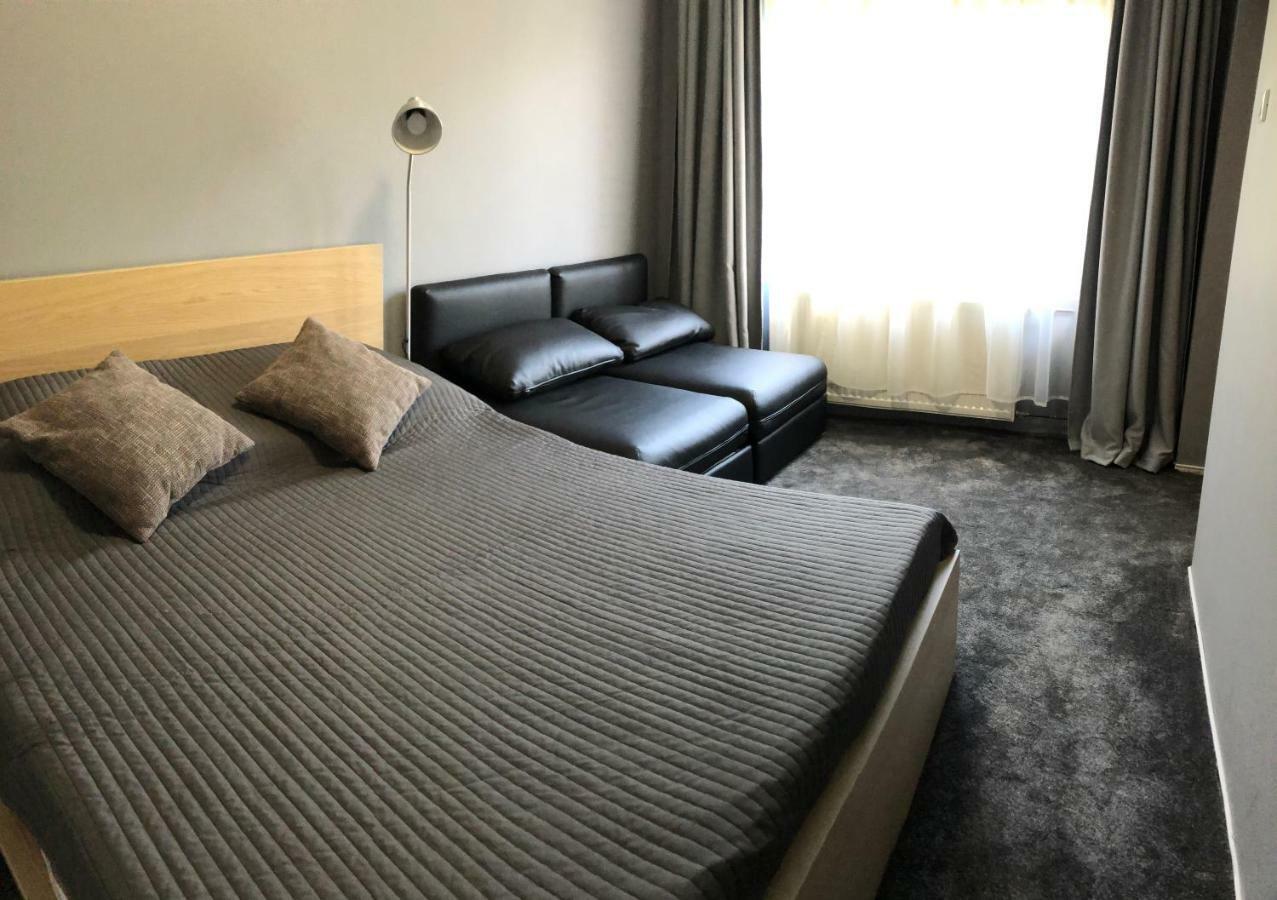 Hullam Apartman Balatonlelle Εξωτερικό φωτογραφία