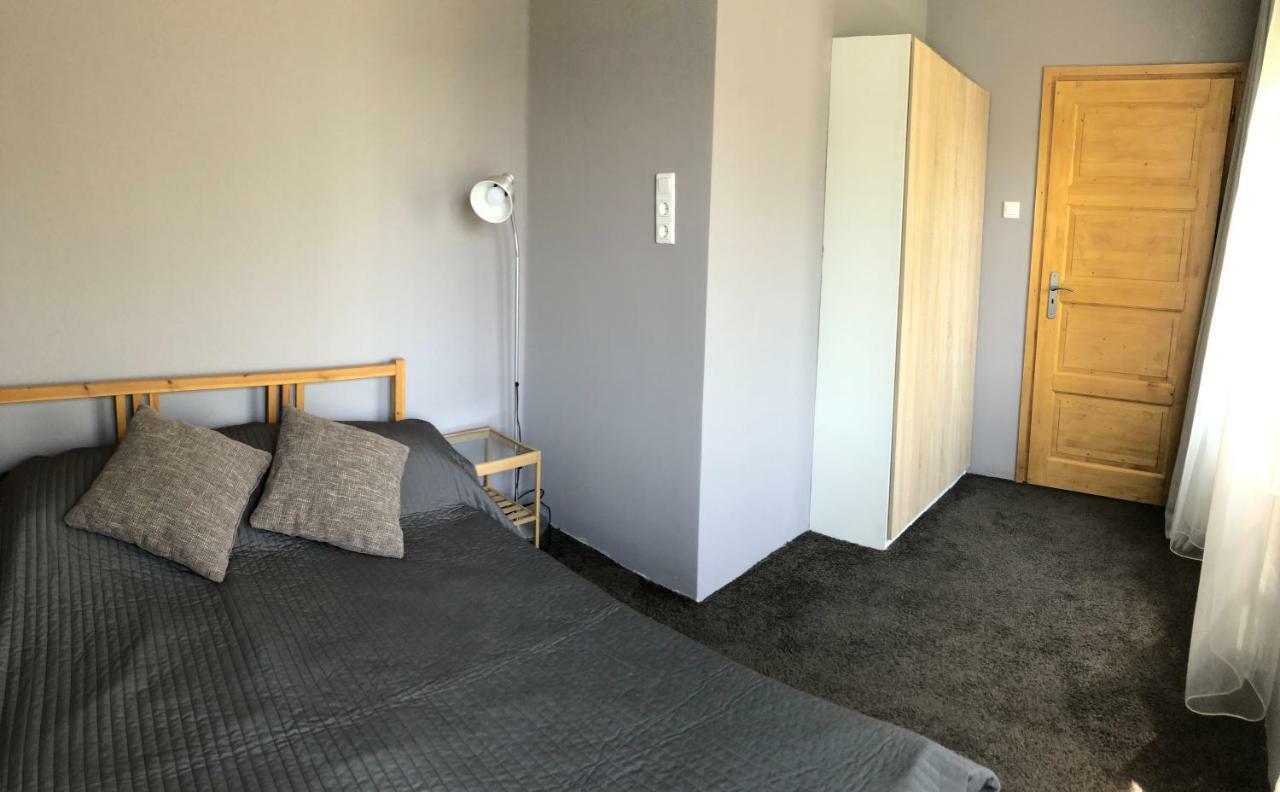Hullam Apartman Balatonlelle Εξωτερικό φωτογραφία